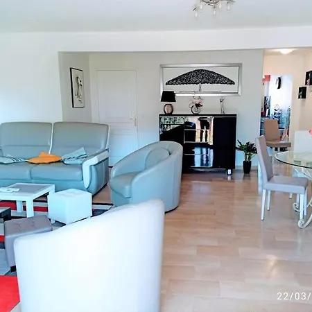 Palais Royal, Plages A Pied, Centre St Raphael Апартаменты *