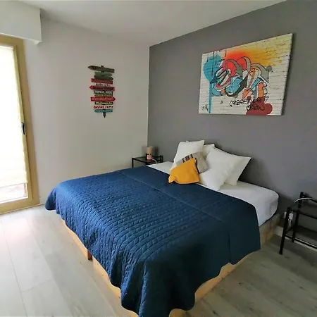 Palais Royal, Plages A Pied, Centre St Raphael * Saint-Raphaël